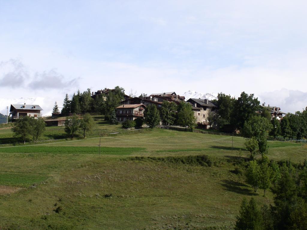 Agriturismo Barba Gust Cesana Torinese Exterior foto