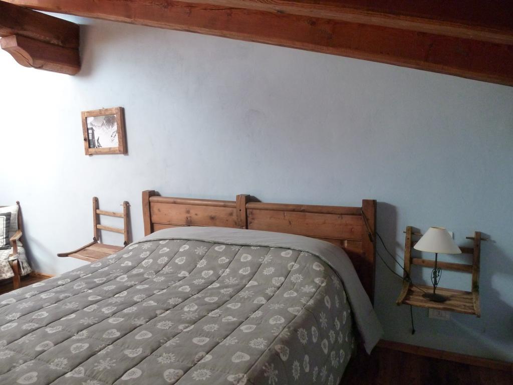 Agriturismo Barba Gust Cesana Torinese Exterior foto